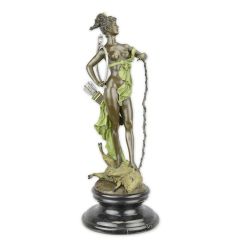 Bronzen beeld van Diana de Overwinnares - Hoogte 47,6 cm