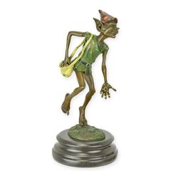 Bronzen beeld van een Goblin die zaadjes zaait